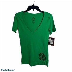 UFC T-shirt NWT Women’s Short Sleeve Medium Green